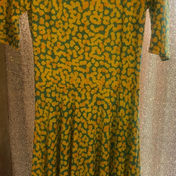 Lularoe Nicole dress never worn - Picture 2 of 2